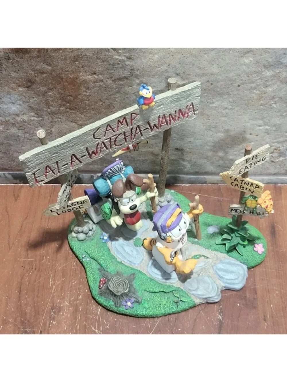 Garfield Camp Eat A Whatcha Wanna Danbury Mint Figurine 1993